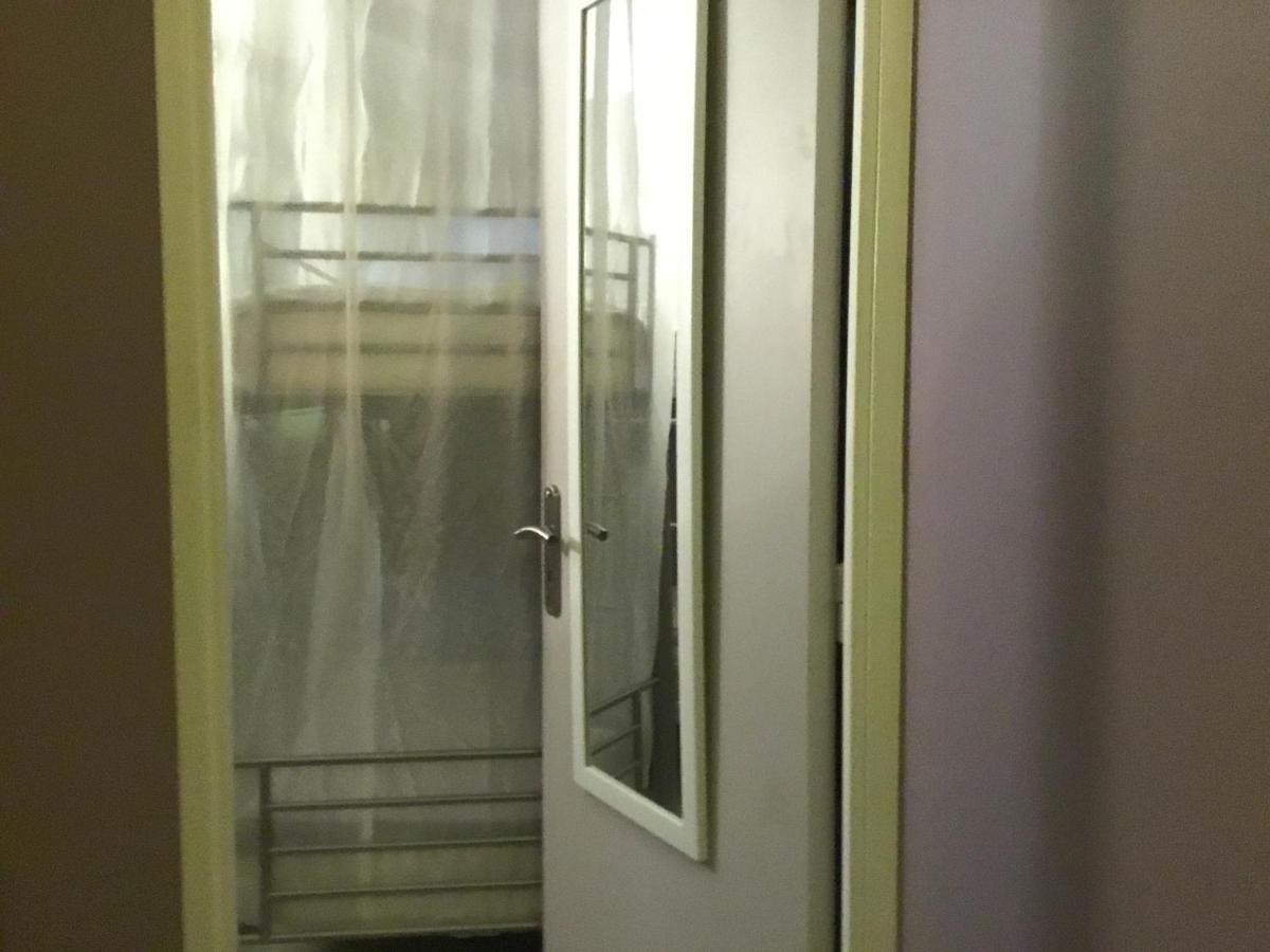Just For Sleep-Daily Stay 20H To 10H Apres Votre Arrivee Dans Le Batiment D'Entree, Contact I'Hote Via Le Message Ici De Reservation Pour L'Enregistrement I'Entree Dans La Propriete Sans I'Approbation Est Interdite-Resevation D'Un Tiers Est Inaccepta 보비니 외부 사진
