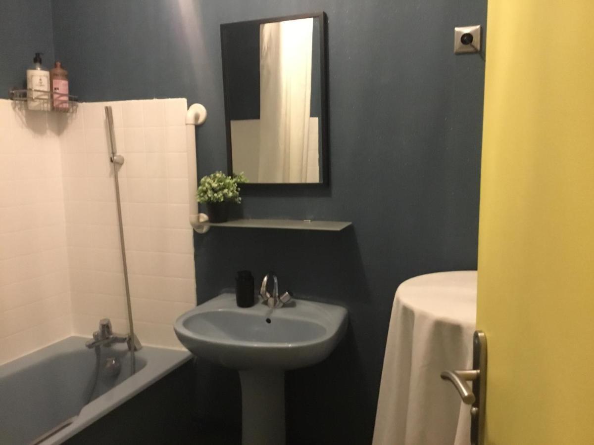 Just For Sleep-Daily Stay 20H To 10H Apres Votre Arrivee Dans Le Batiment D'Entree, Contact I'Hote Via Le Message Ici De Reservation Pour L'Enregistrement I'Entree Dans La Propriete Sans I'Approbation Est Interdite-Resevation D'Un Tiers Est Inaccepta 보비니 외부 사진