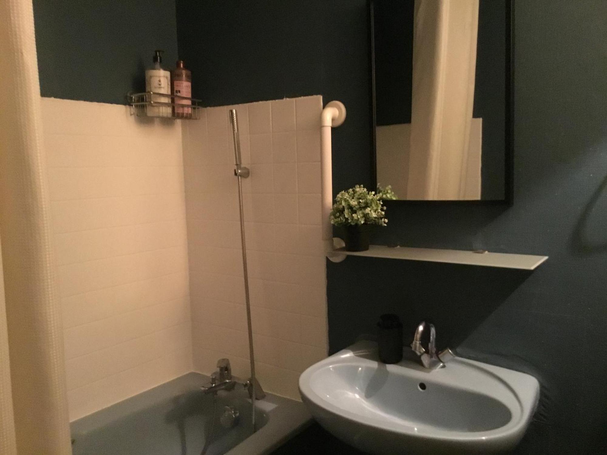 Just For Sleep-Daily Stay 20H To 10H Apres Votre Arrivee Dans Le Batiment D'Entree, Contact I'Hote Via Le Message Ici De Reservation Pour L'Enregistrement I'Entree Dans La Propriete Sans I'Approbation Est Interdite-Resevation D'Un Tiers Est Inaccepta 보비니 외부 사진